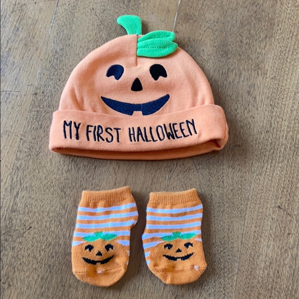My 1st Halloween hat and booties